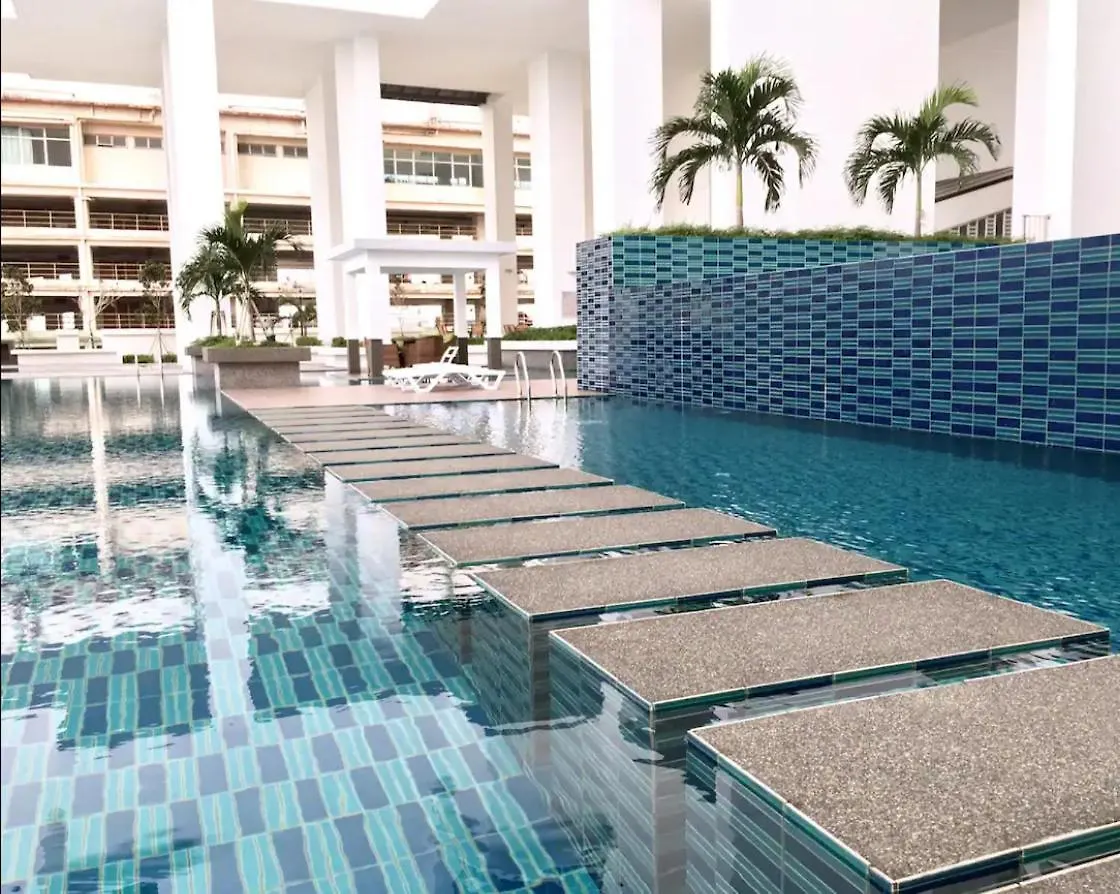 Pinnacle Tower 7Pax-3&1 Wifi-Game Smarttv 3 Mins To Ciq Johor Bahru