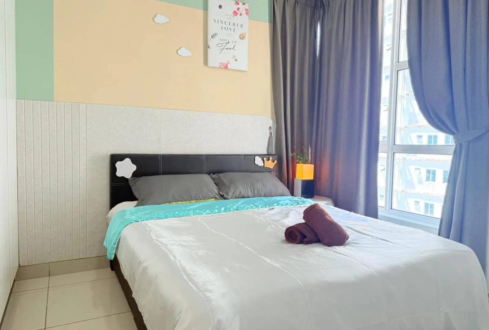 Apartmán Ciq 3Mins 7Pax 3&1Bdrm Wifi-Pool Table-Retro Game-Smarttv Johor Bahru